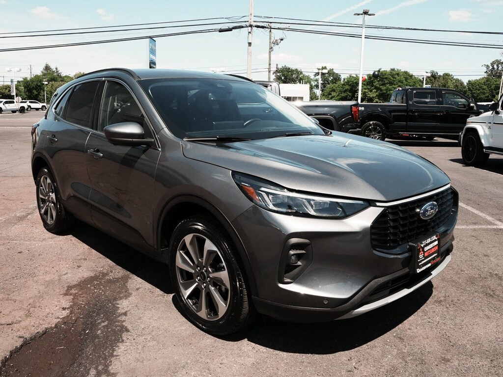 Used 2024 Ford Escape Platinum SUV