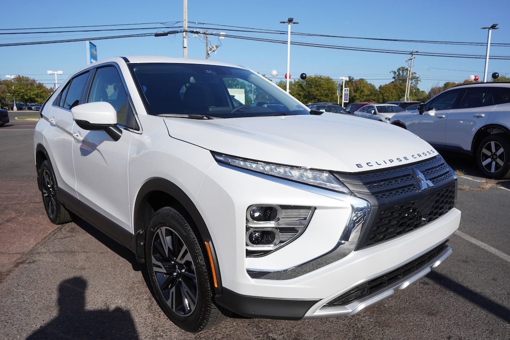 New 2026 Mitsubishi Eclipse Cross SE SUV