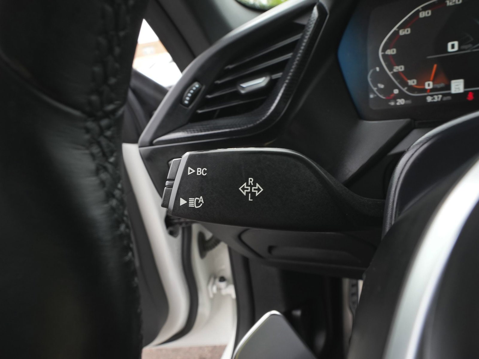 2023 BMW 2 Series M235i - Photo 22
