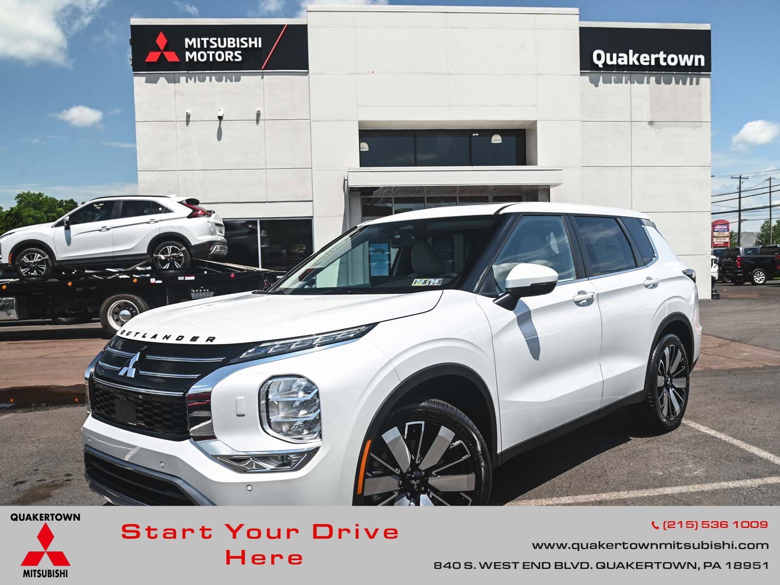 2025 Mitsubishi Outlander SE's photo