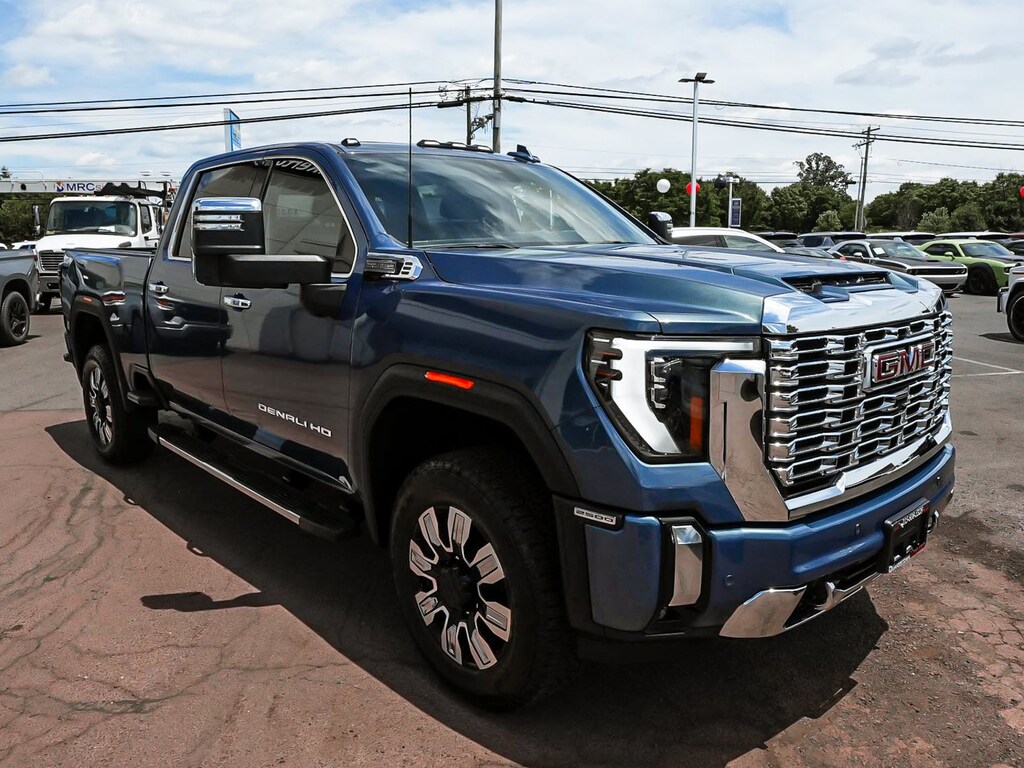 Used 2026 GMC Sierra 2500 HD Denali Truck Crew Cab