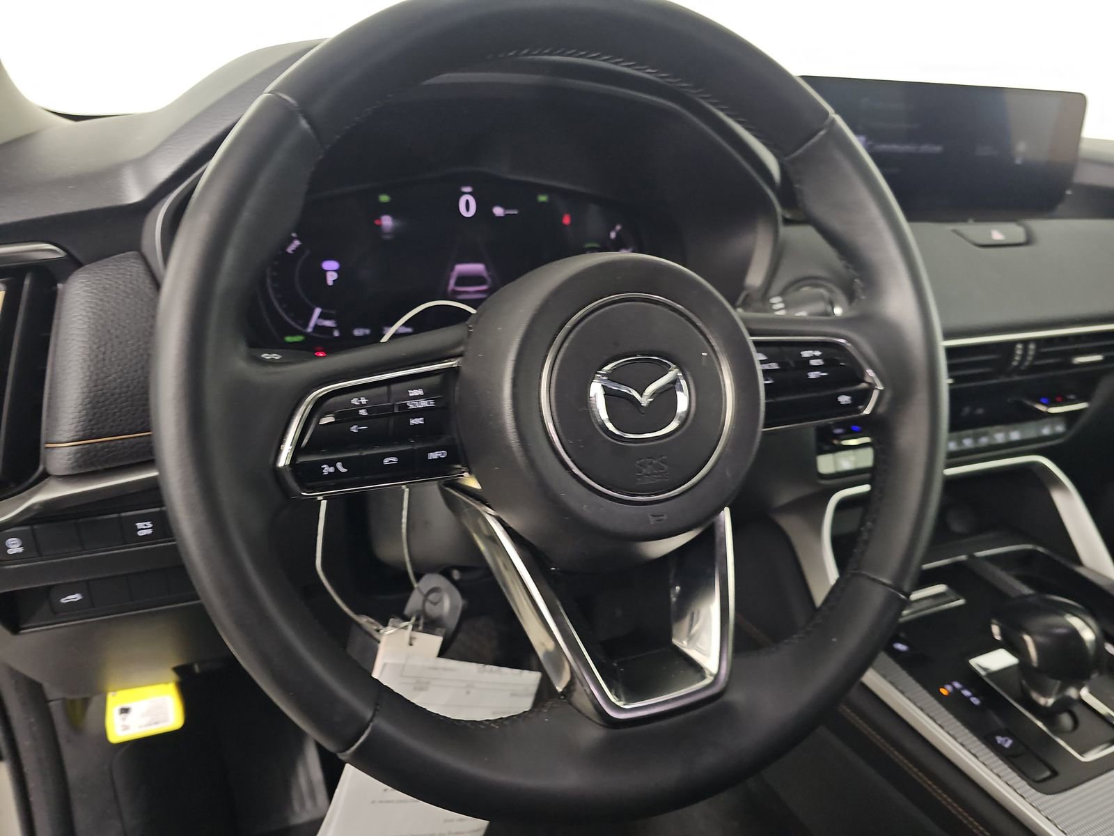 2024 Mazda CX-90 Plug-in Hybrid Preferred photo 4