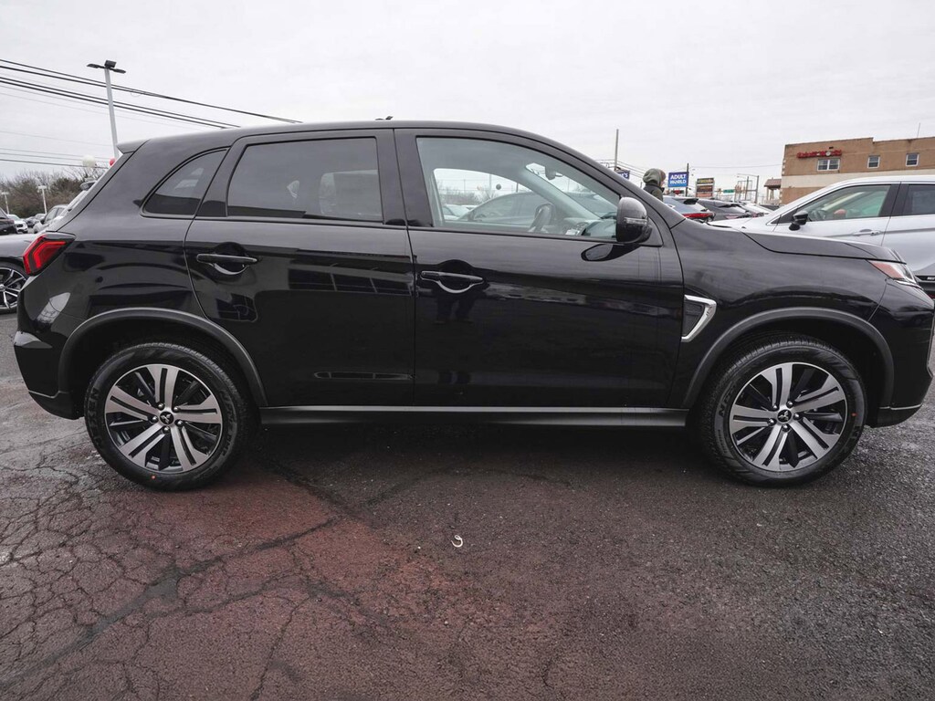 New 2026 Mitsubishi Outlander Sport 2.0 SE SUV