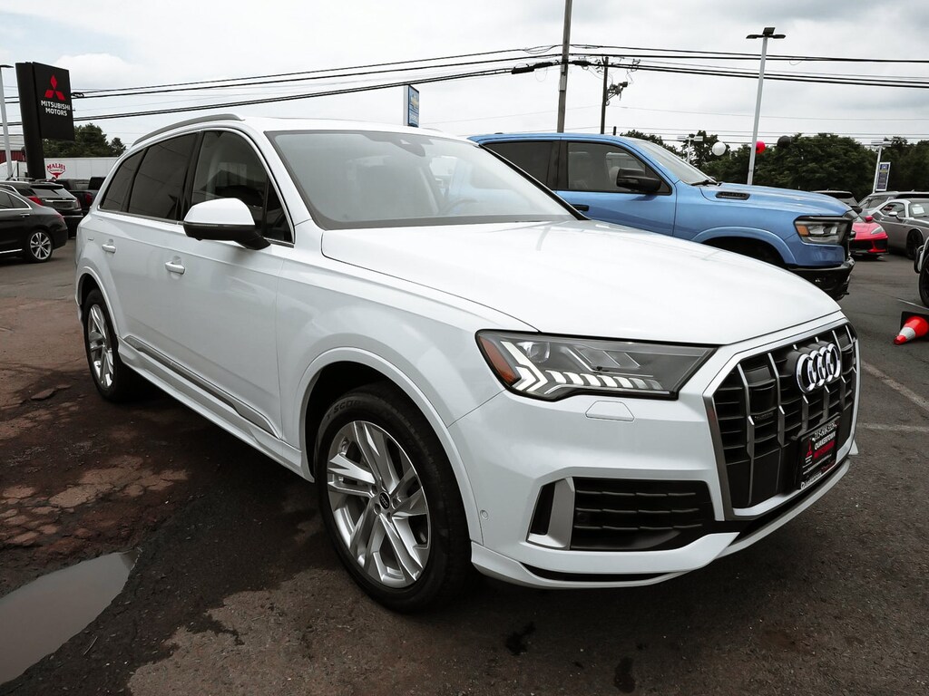 Used 2023 Audi Q7 55 Premium SUV