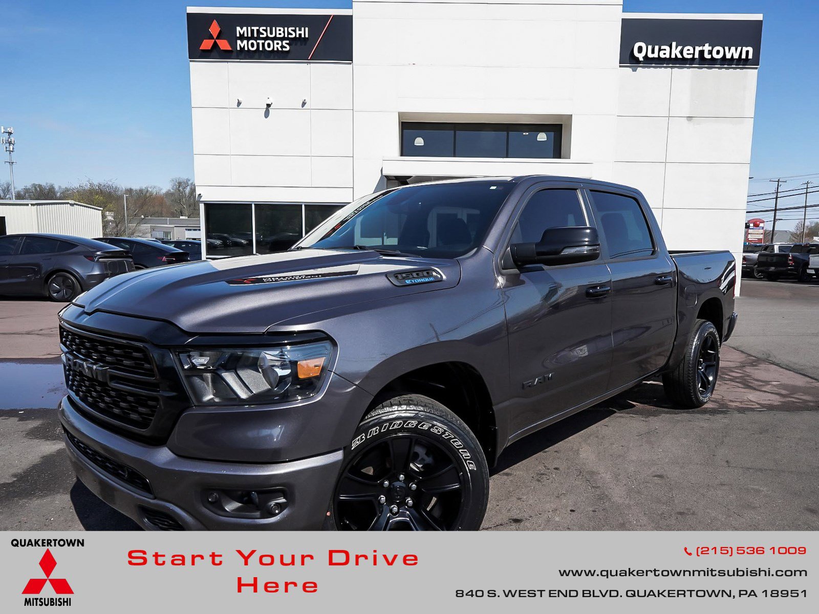 2023 RAM 1500 Big Horn/Lone Star 4x4 Crew Cab 5'7's photo