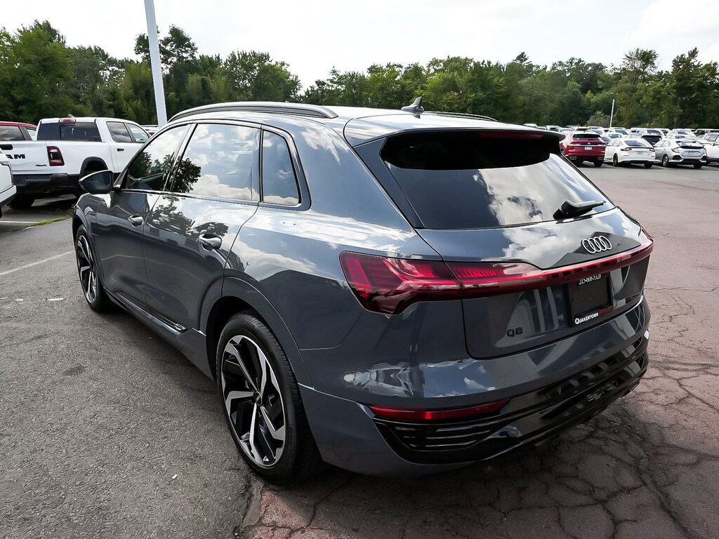 Used 2024 Audi Q8 e-tron Premium SUV
