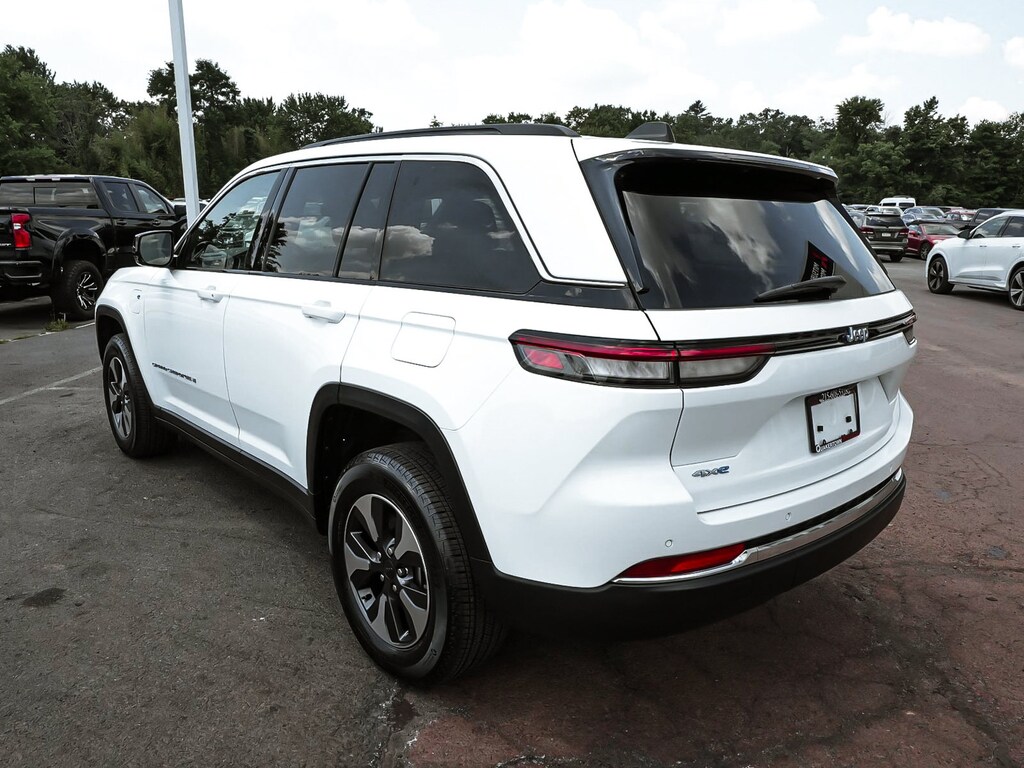 Used 2025 Jeep Grand Cherokee 4xe Base SUV