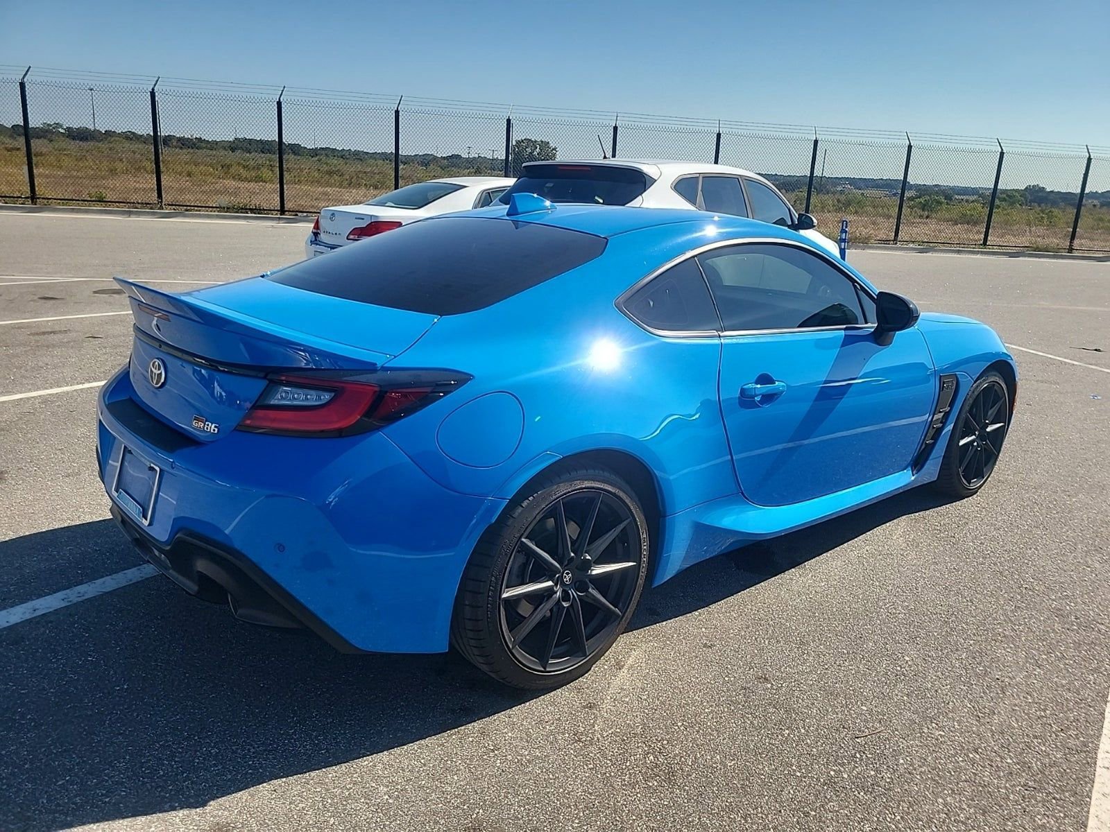 2022 Toyota GR86 Premium photo 2