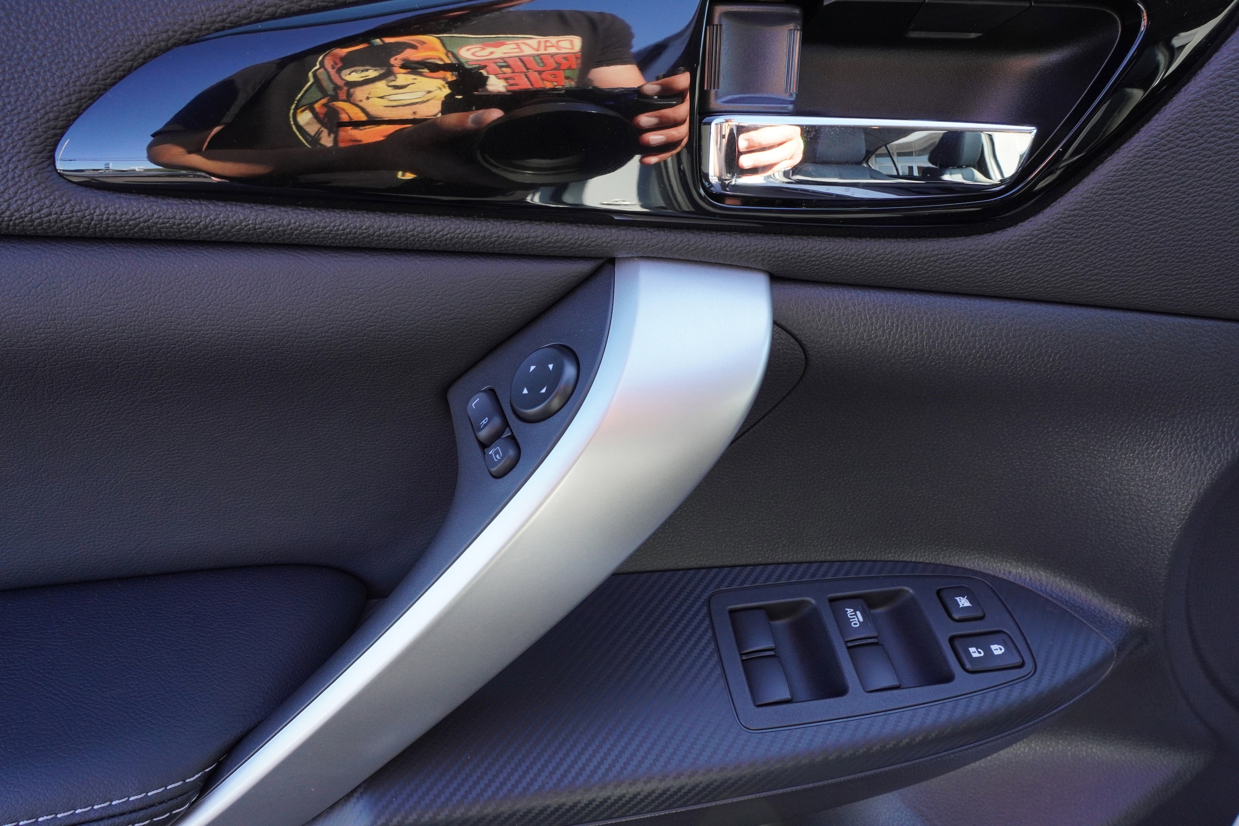 2026 Mitsubishi Eclipse Cross SE - Photo 12