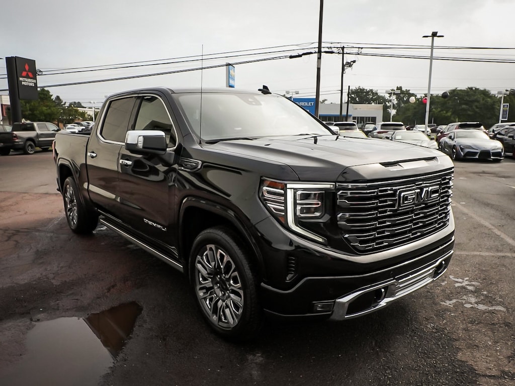 Used 2025 GMC Sierra 1500 Denali Ultimate Truck Crew Cab