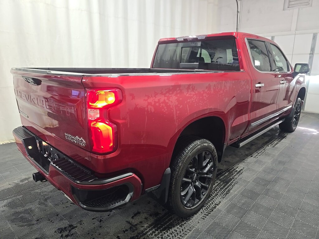 Used 2024 Chevrolet Silverado 1500 High Country Truck Crew Cab