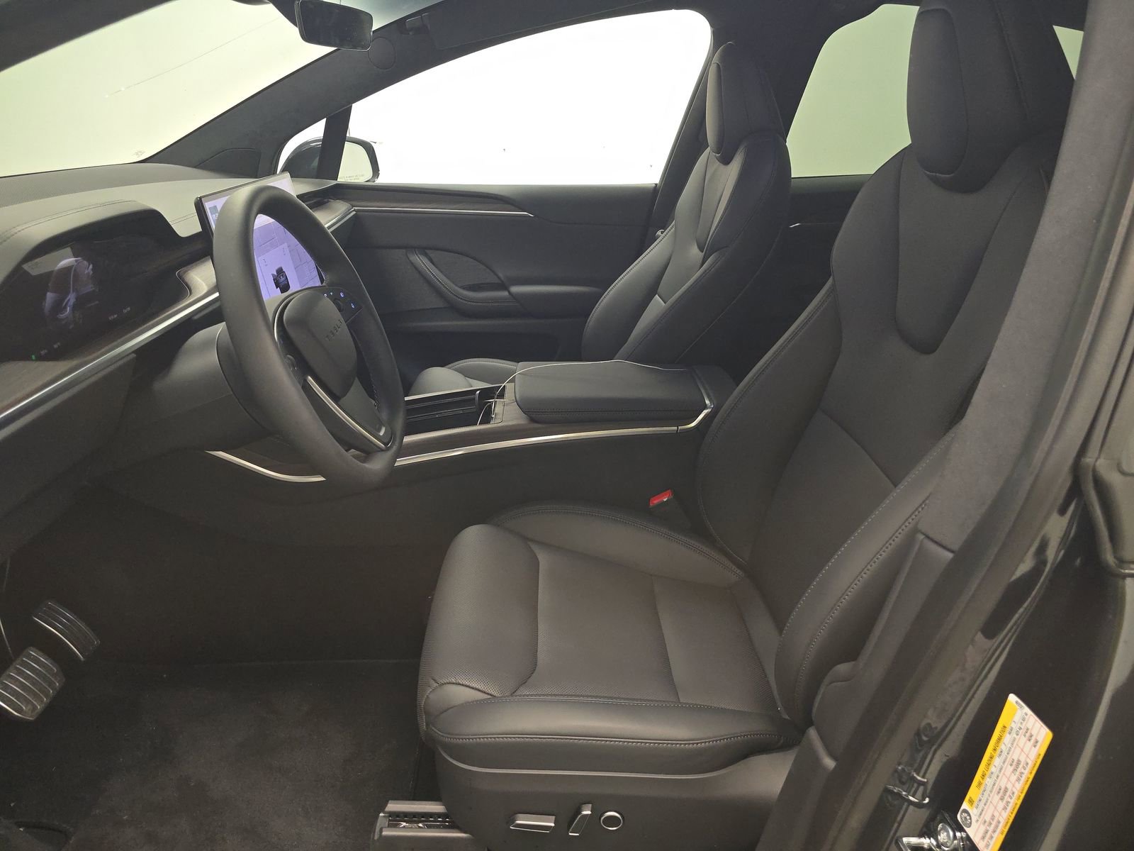2025 Tesla Model X photo 3