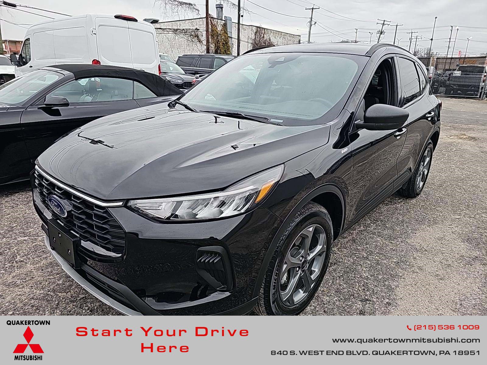 2025 Ford Escape ST-Line's photo