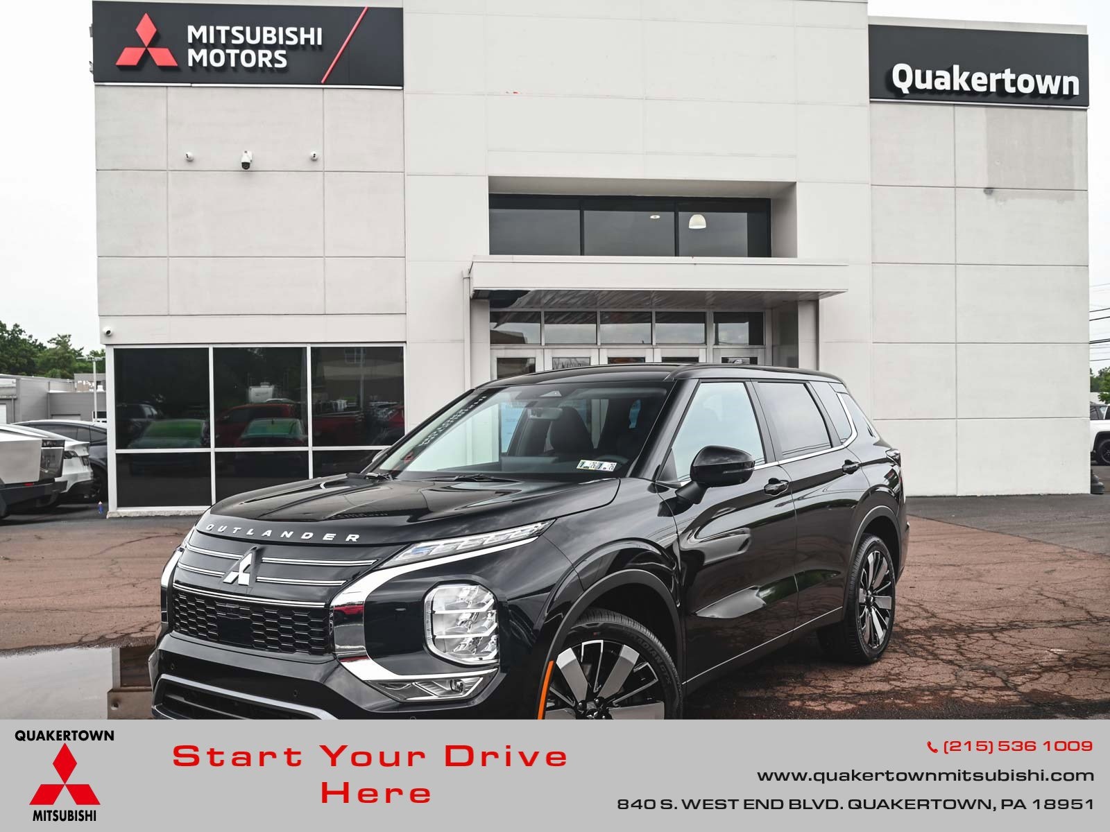 2025 Mitsubishi Outlander SE's photo