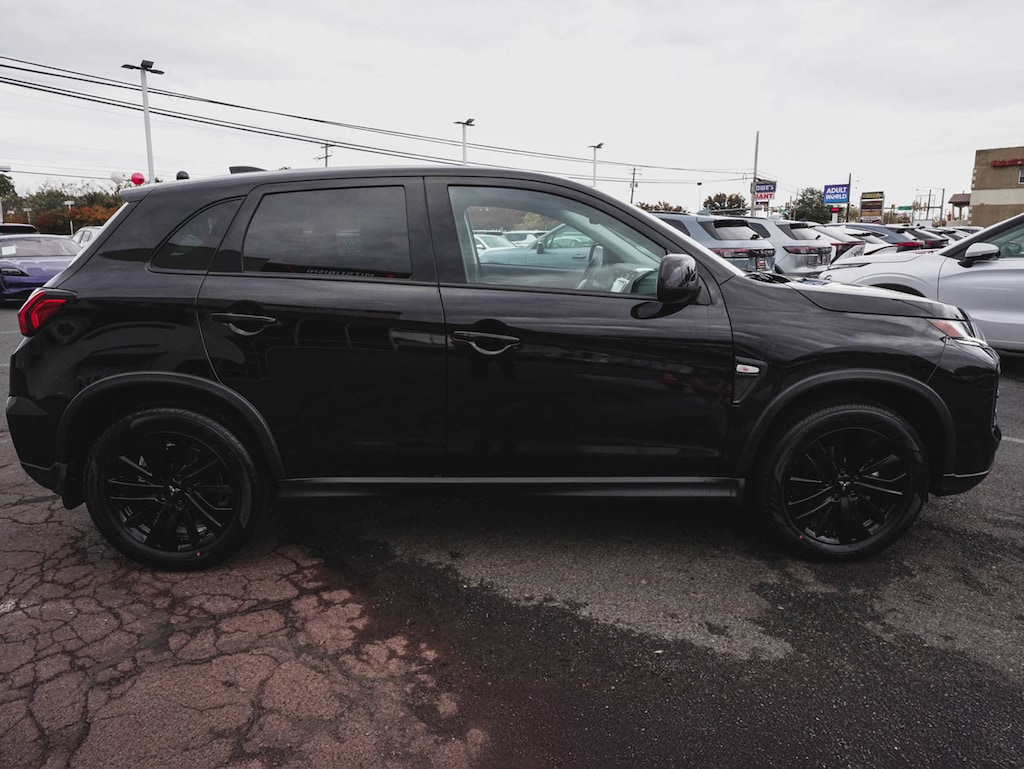 New 2025 Mitsubishi Outlander Sport 2.0 LE SUV