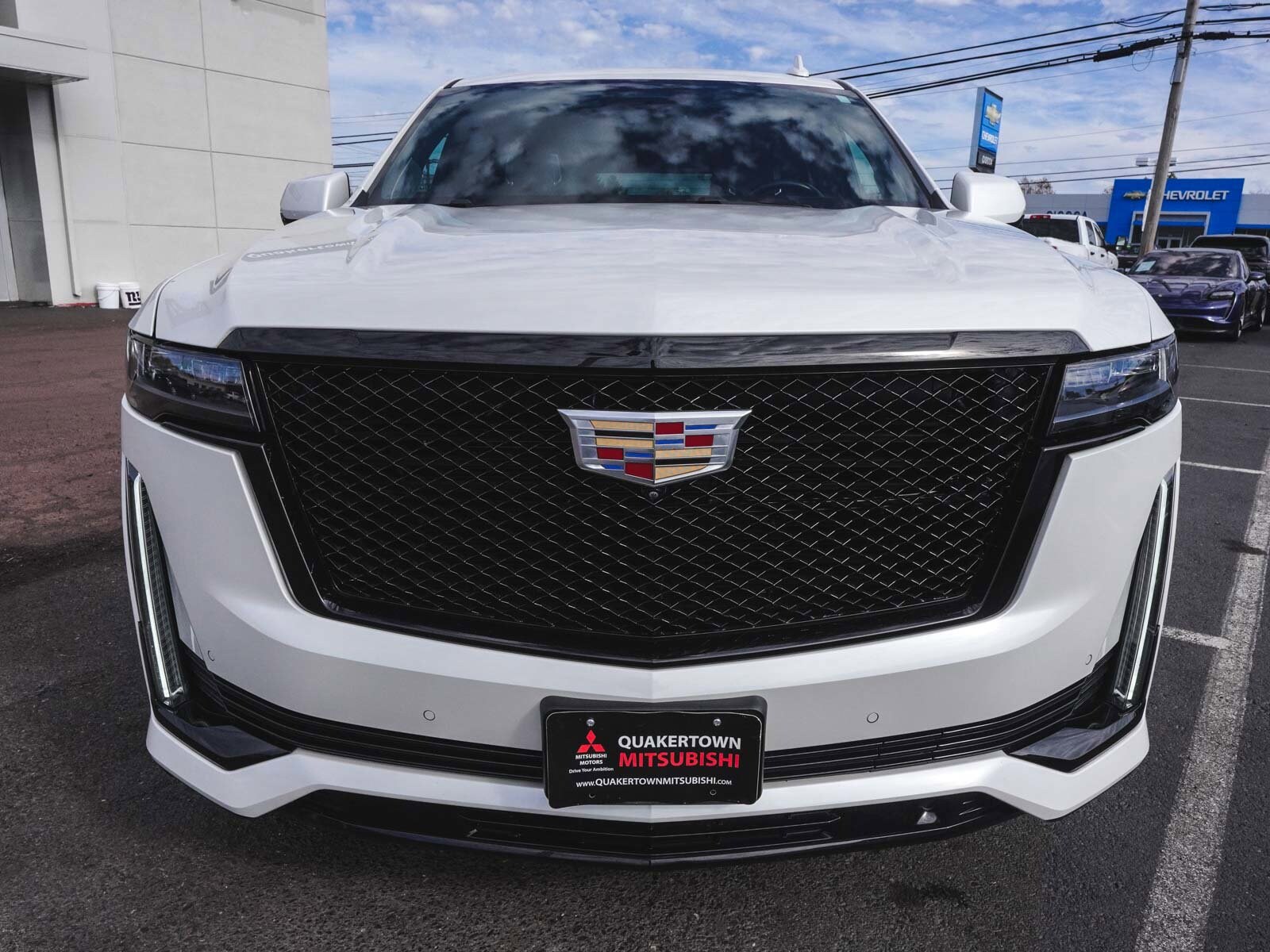 2023 Cadillac Escalade Sport Platinum photo 2