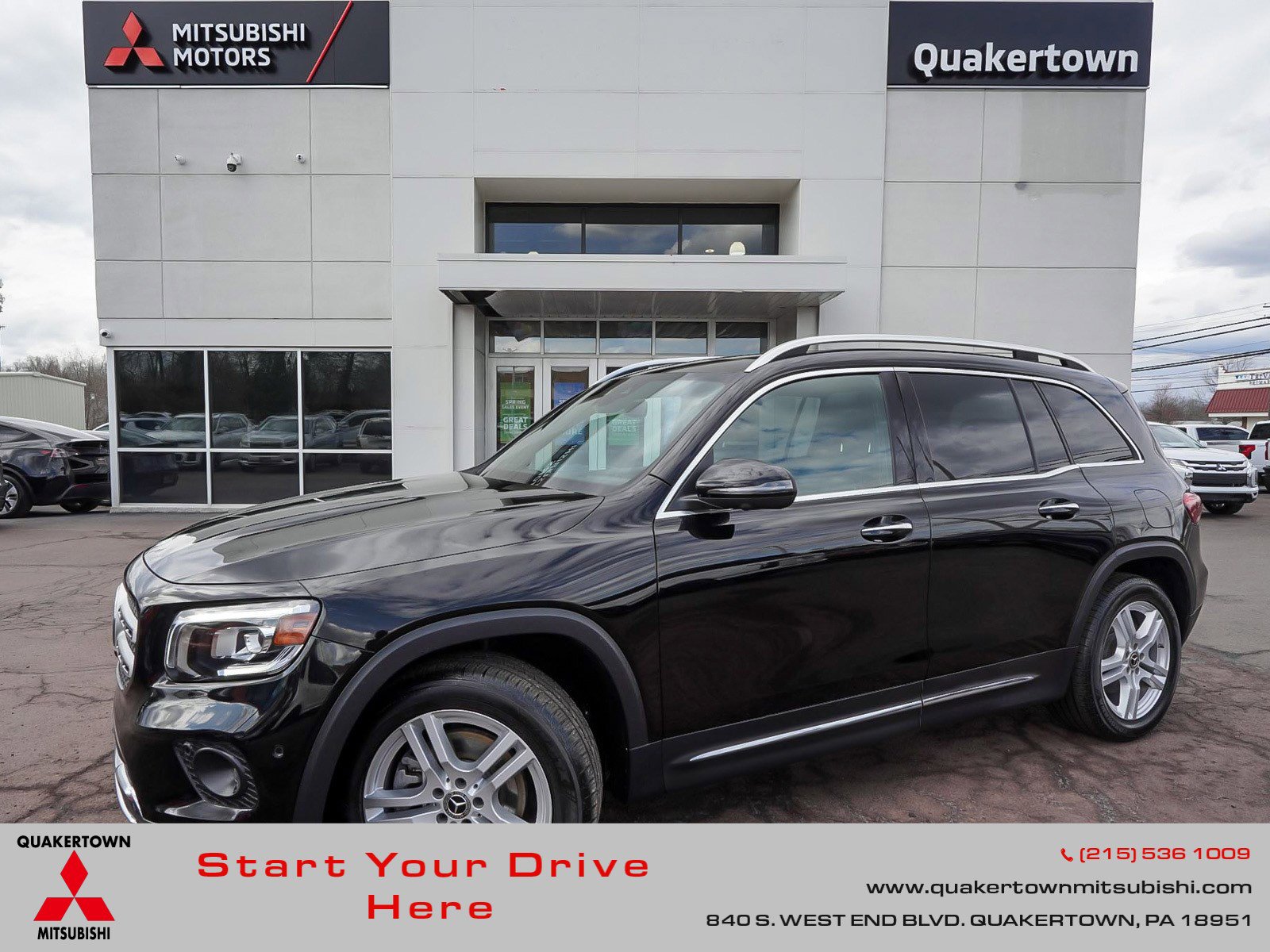 2023 Mercedes-Benz GLB GLB 250 4MATIC's photo