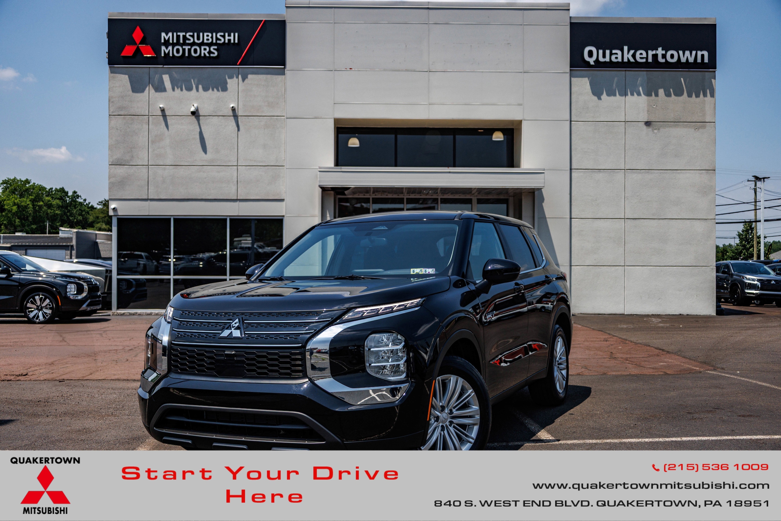 2025 Mitsubishi Outlander Plug-in Hybrid ES's photo