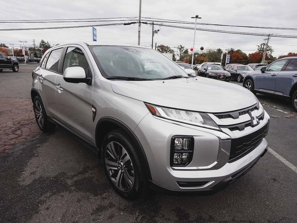 New 2025 Mitsubishi Outlander Sport 2.0 ES SUV