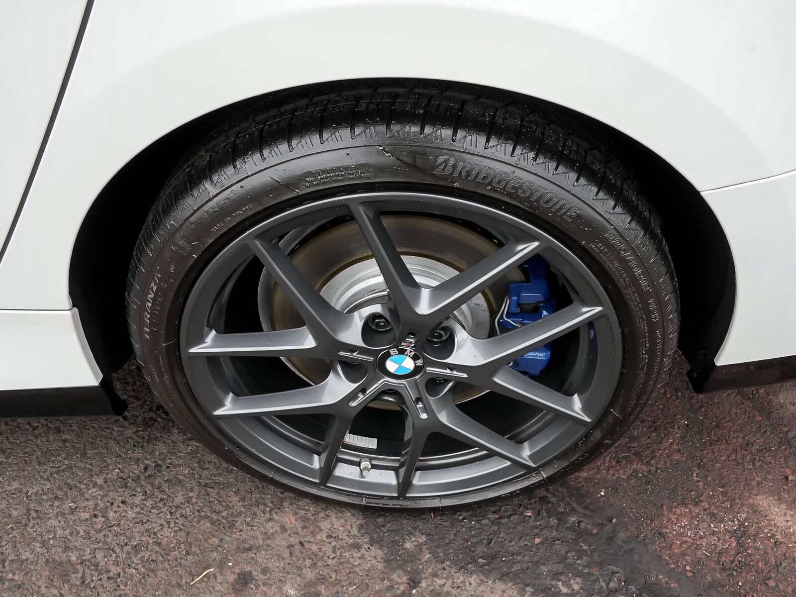 2023 BMW 2 Series M235i - Photo 8