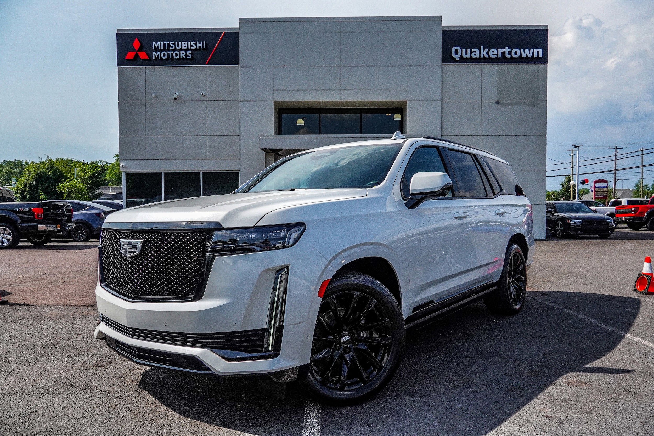2023 Cadillac Escalade Sport