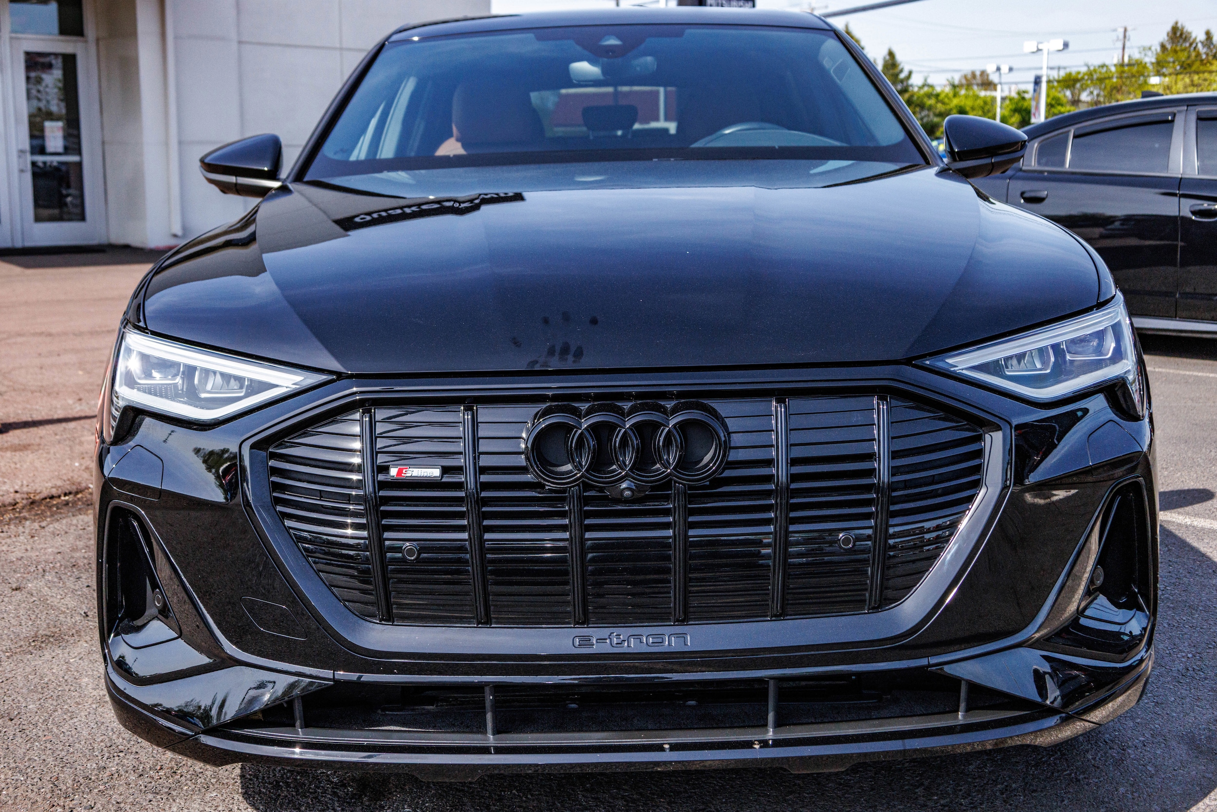 Used 2022 Audi e-tron Sportback Premium Plus with VIN WA12AAGE2NB024173 for sale in Quakertown, PA