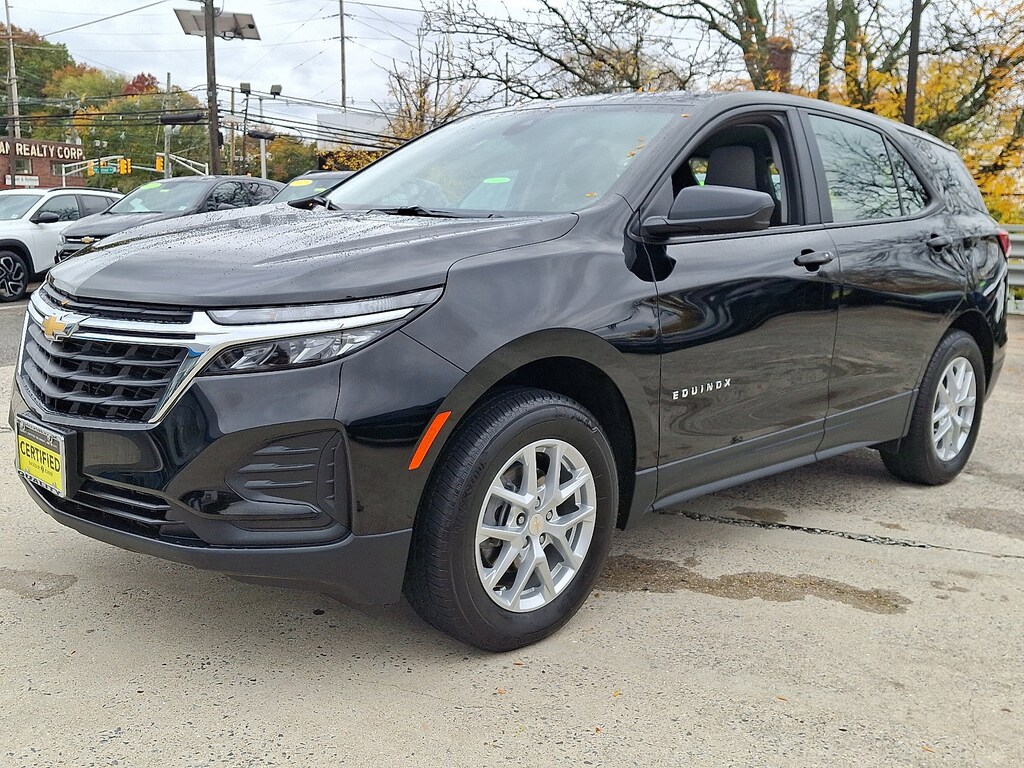 Used 2023 Chevrolet Equinox LS SUV