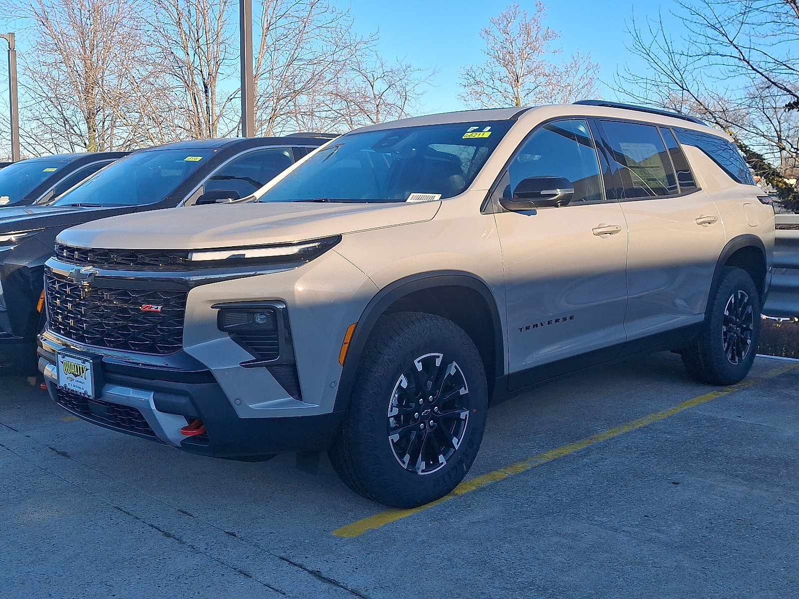 View vehicle photo 3