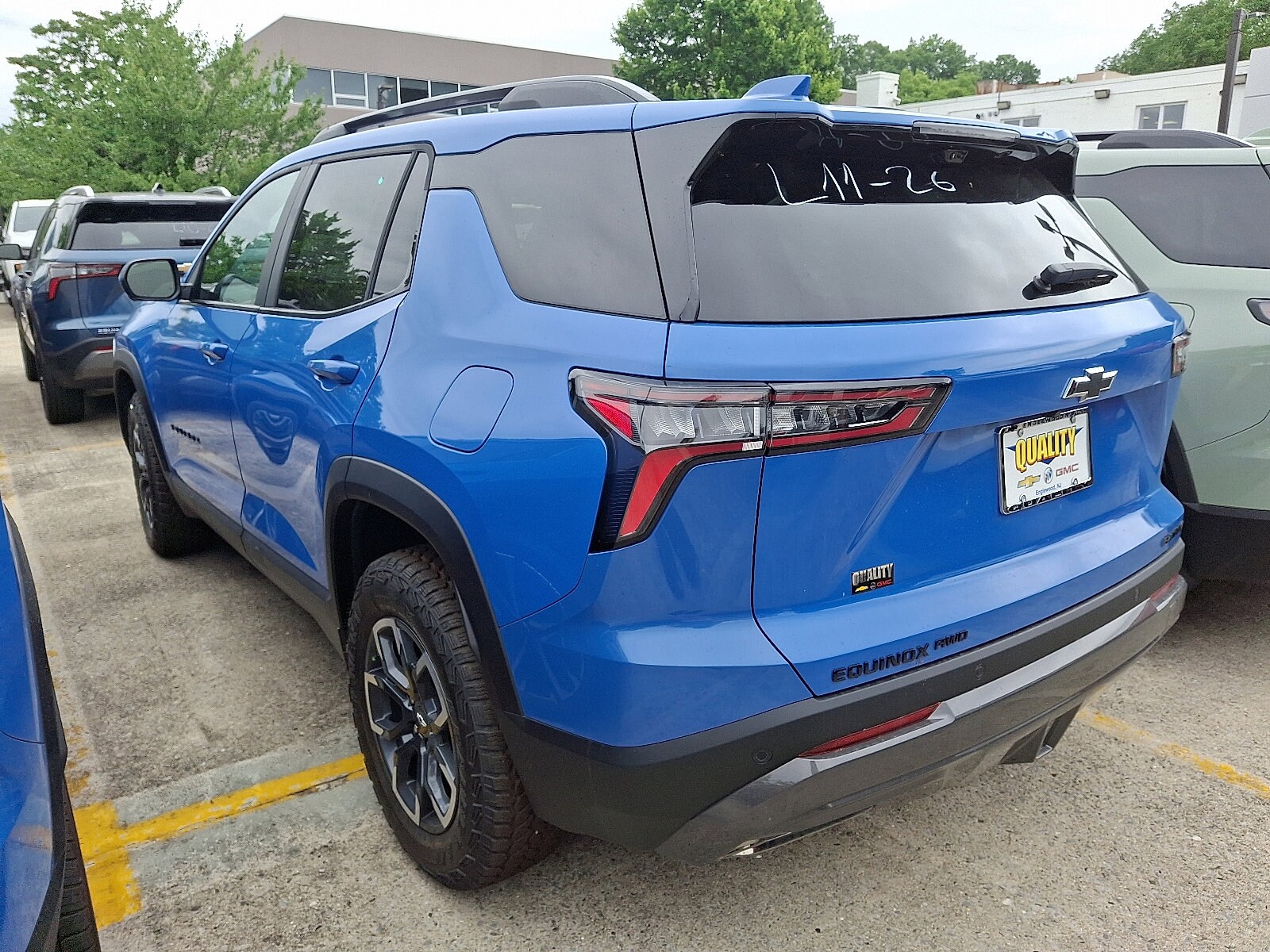 2026 Chevrolet Equinox ACTIV photo 2