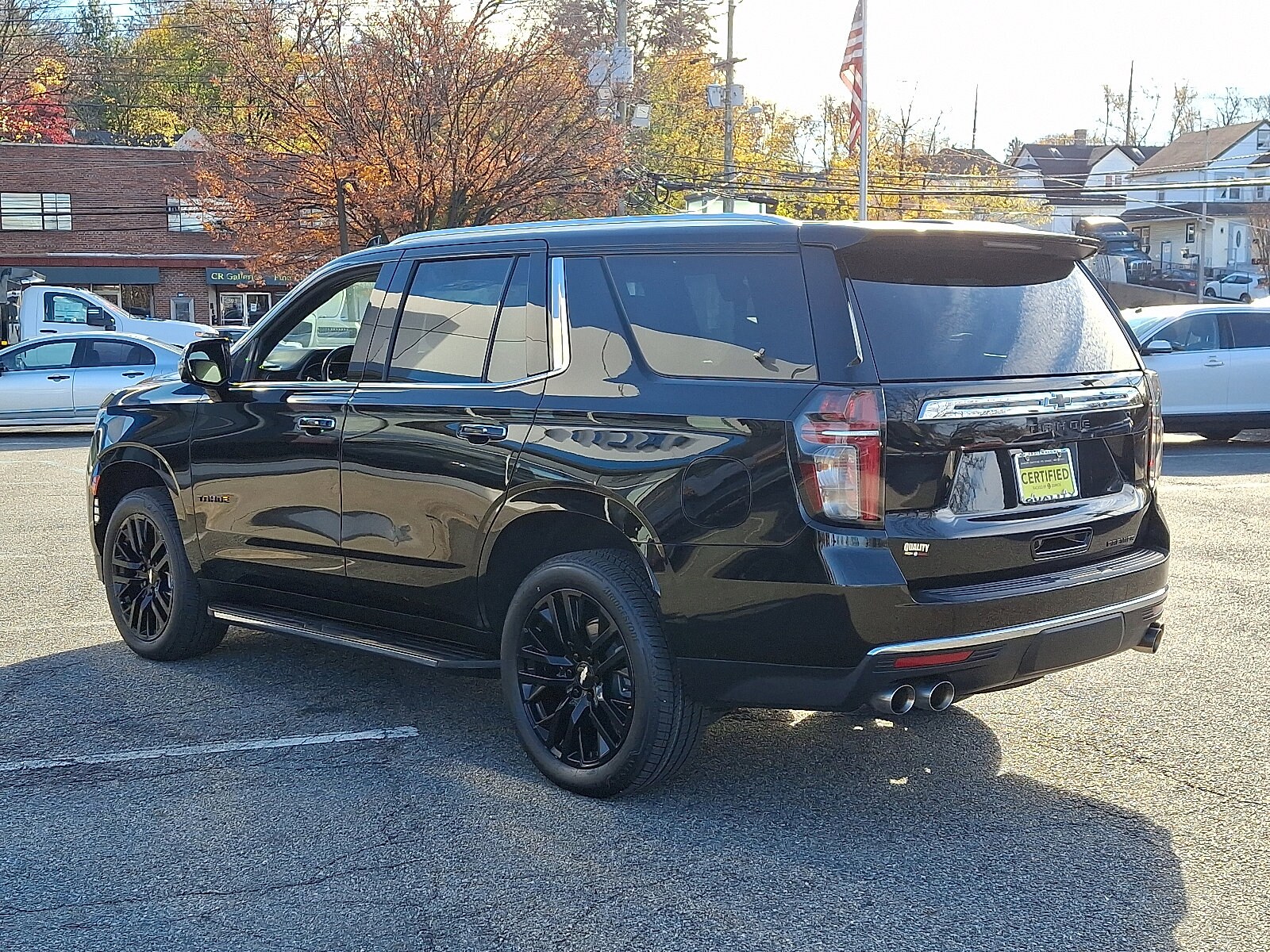 2023 Chevrolet Tahoe Premier photo 4