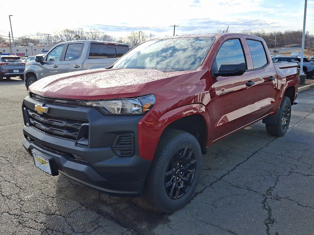 Used 2025 Chevrolet Colorado WT/LT Truck
