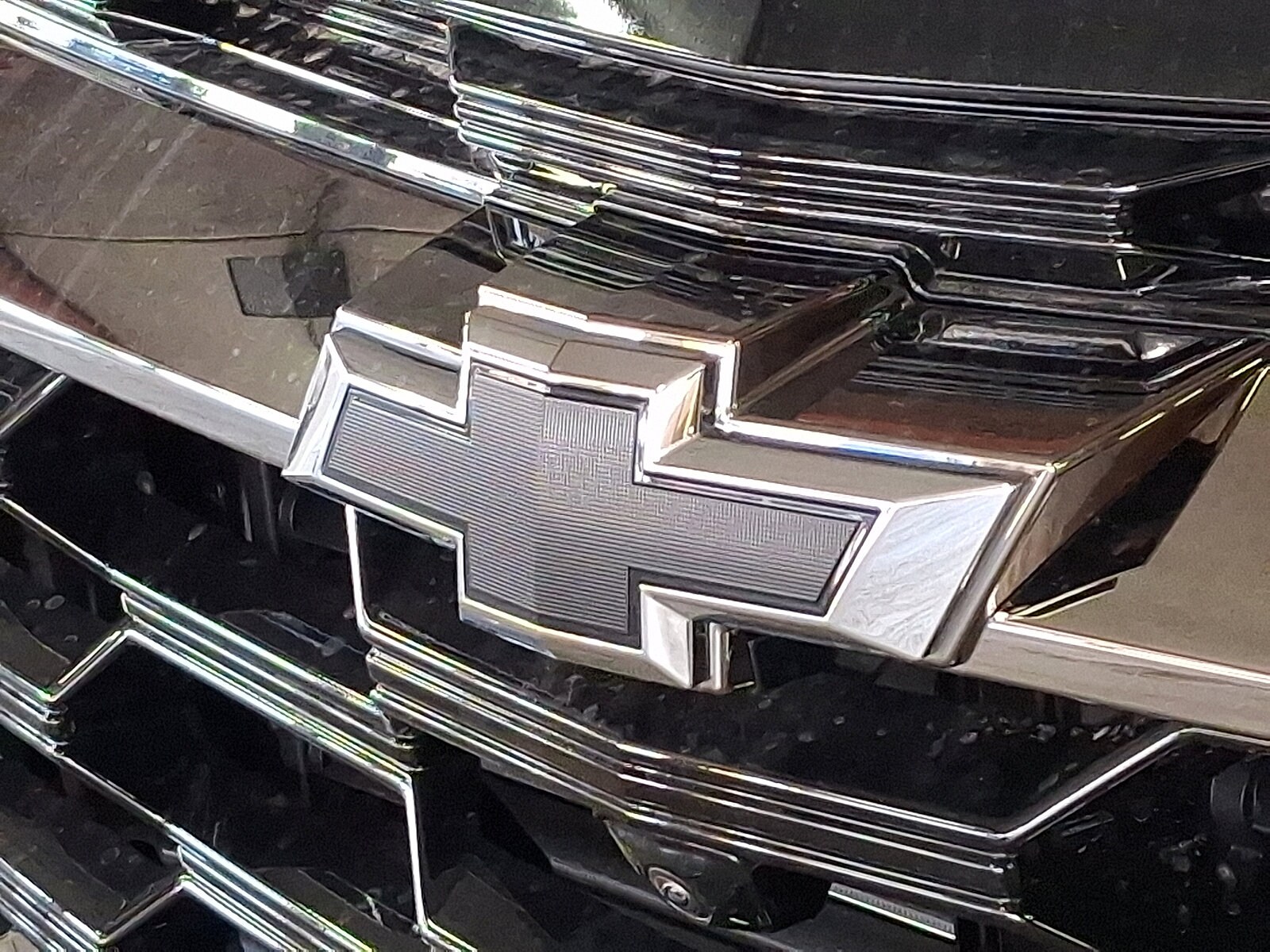 2026 Chevrolet Equinox ACTIV photo 3