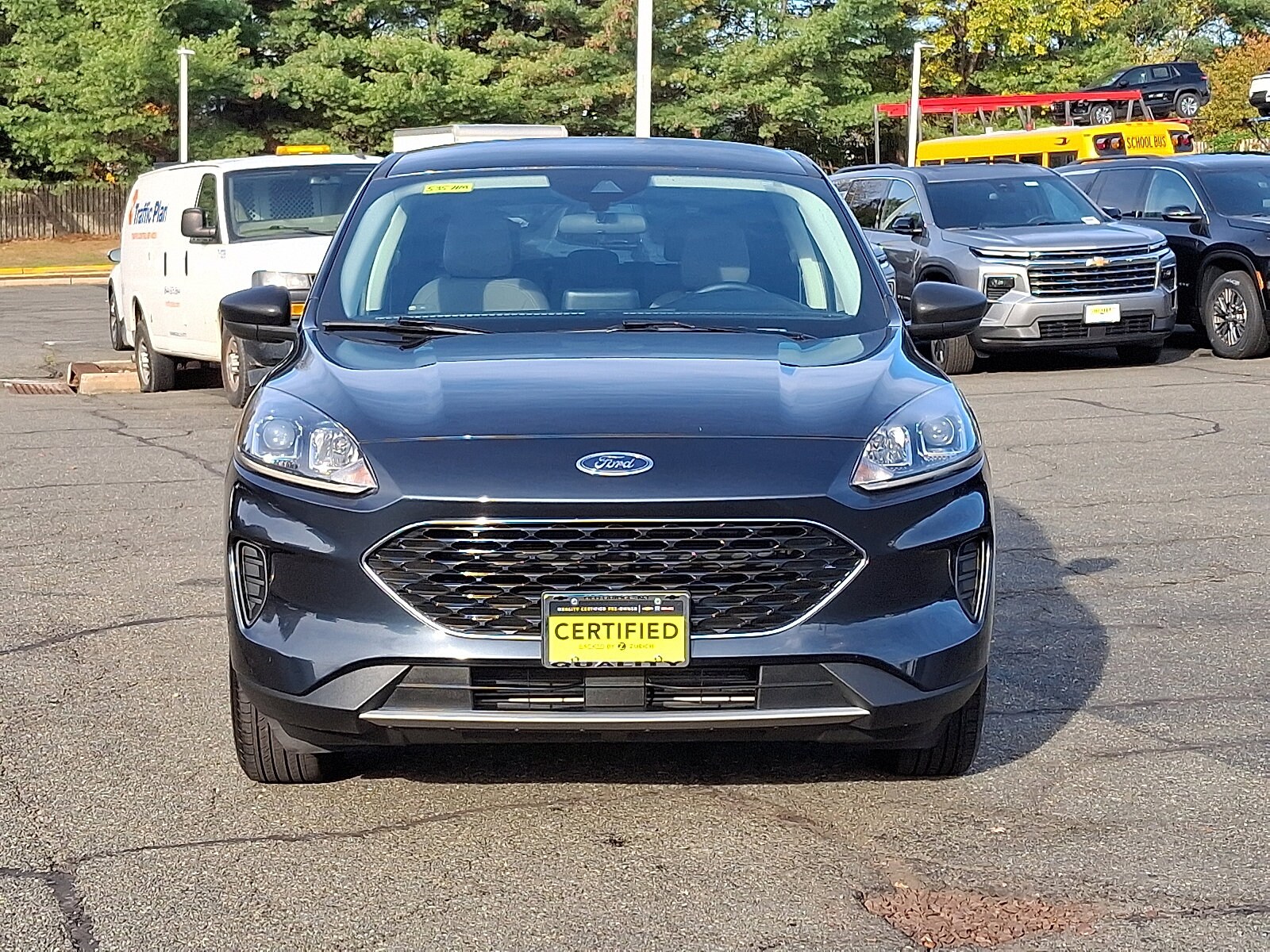 2022 Ford Escape SE photo 3