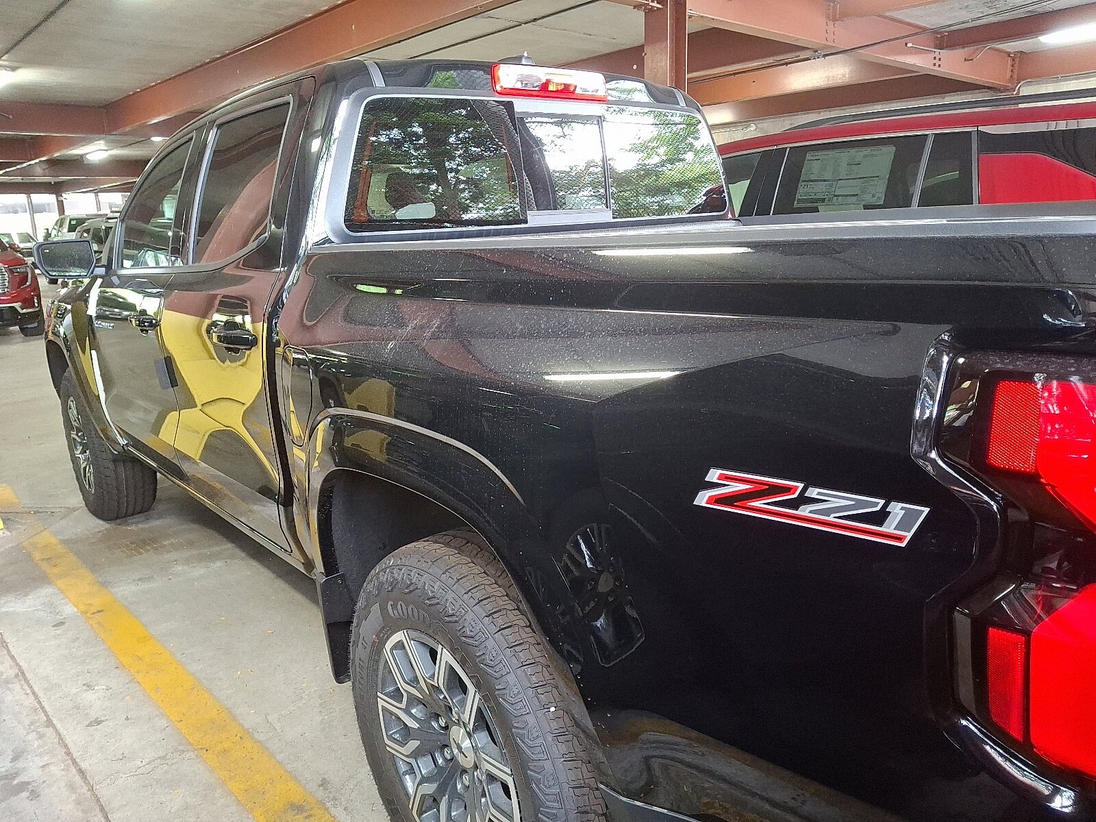 2026 Chevrolet Colorado Z71 photo 2