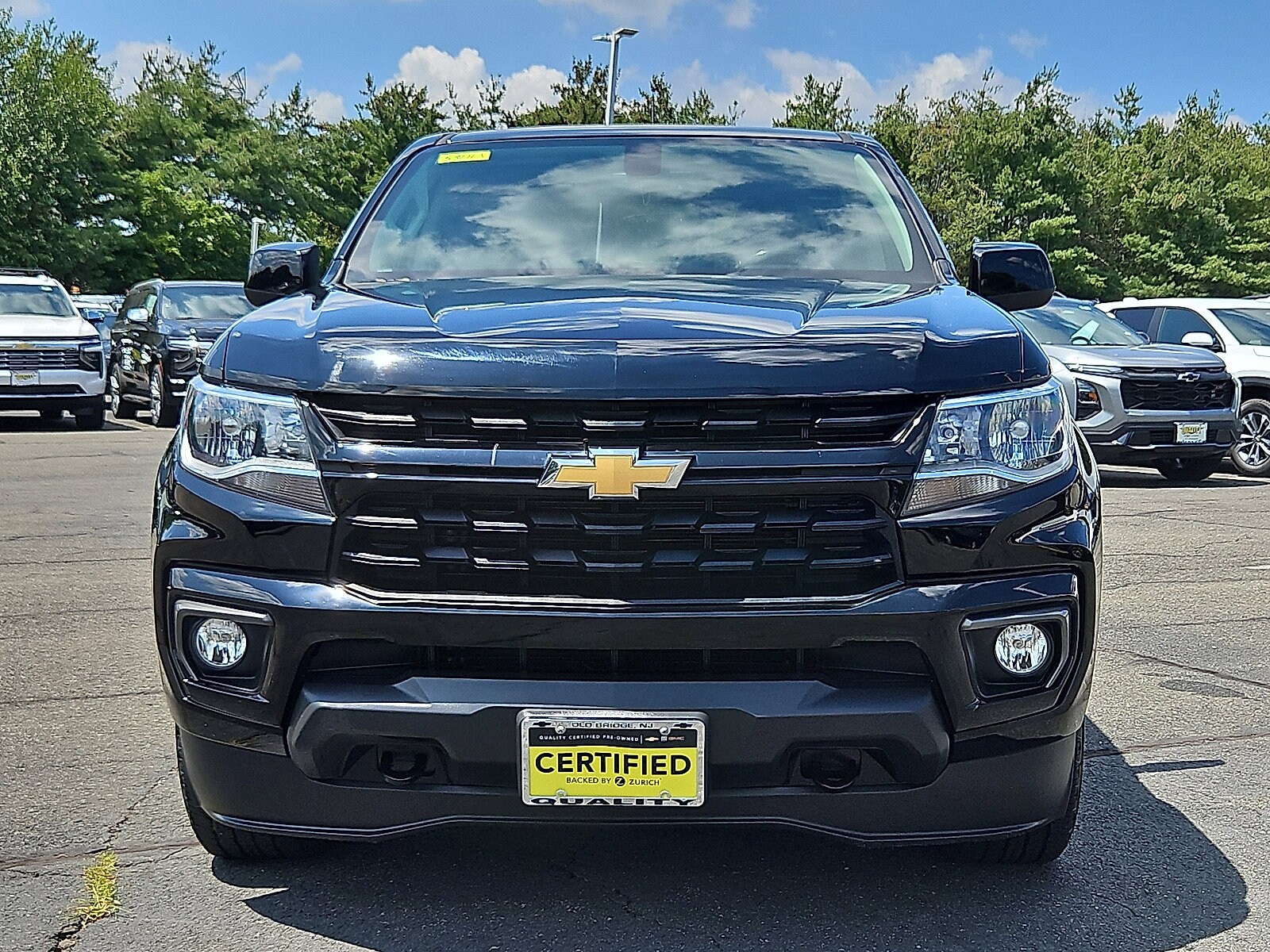 2022 Chevrolet Colorado LT photo 3