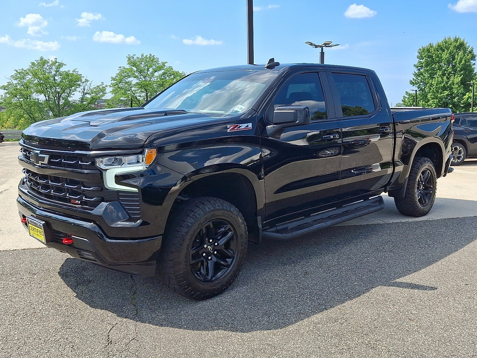 2022 Chevrolet Silverado 1500 LT Trail Boss photo 3