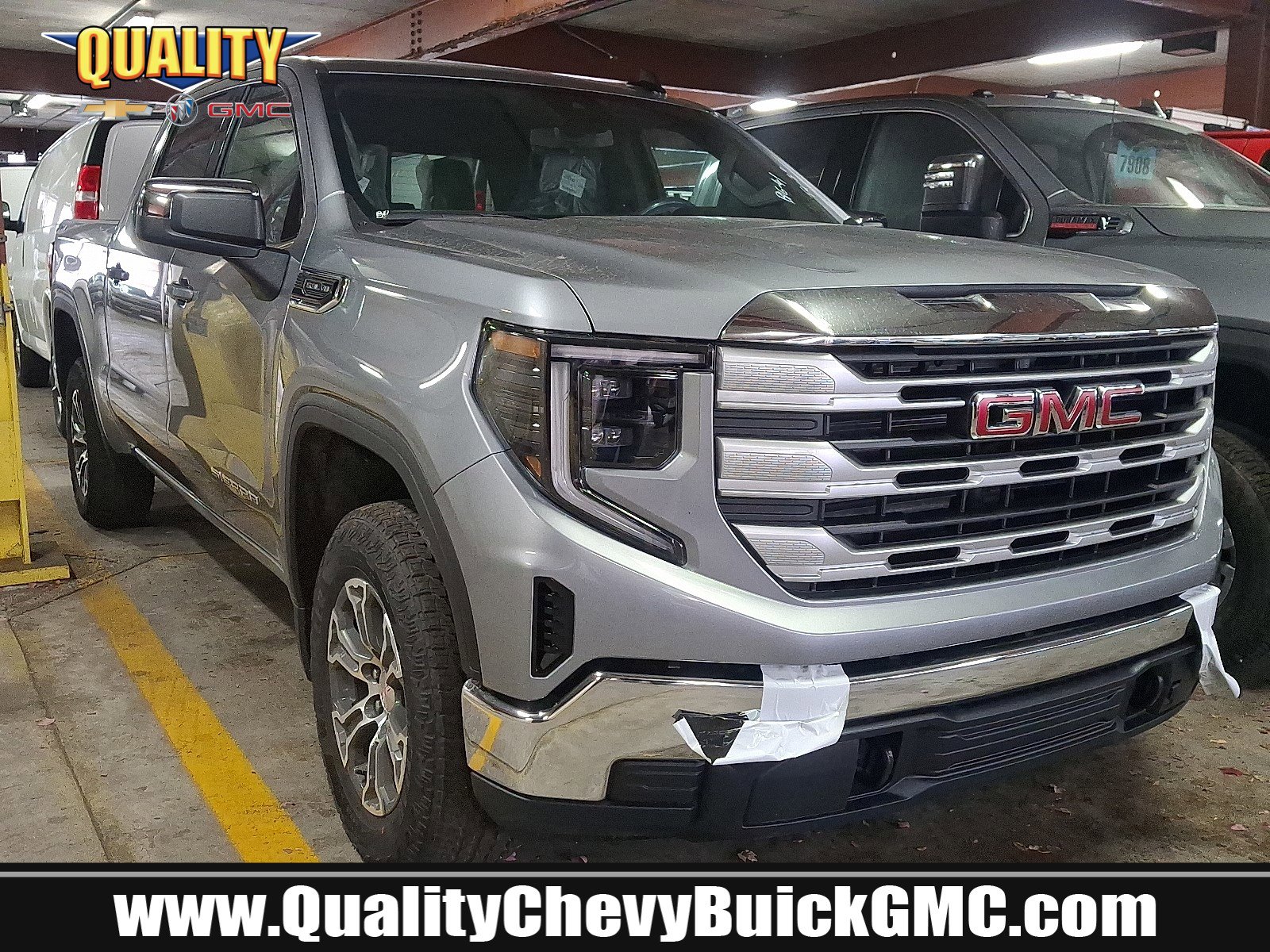 2026 GMC Sierra SLE's photo