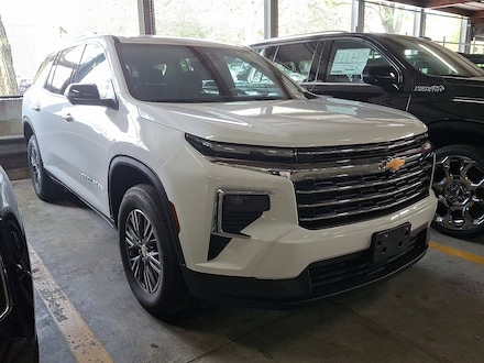 2026 Chevrolet Traverse LT SUV