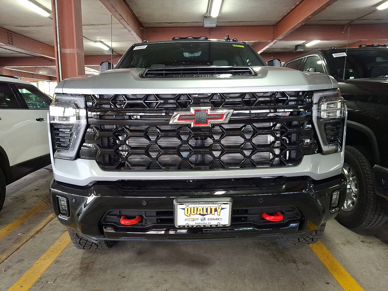 View vehicle photo 2