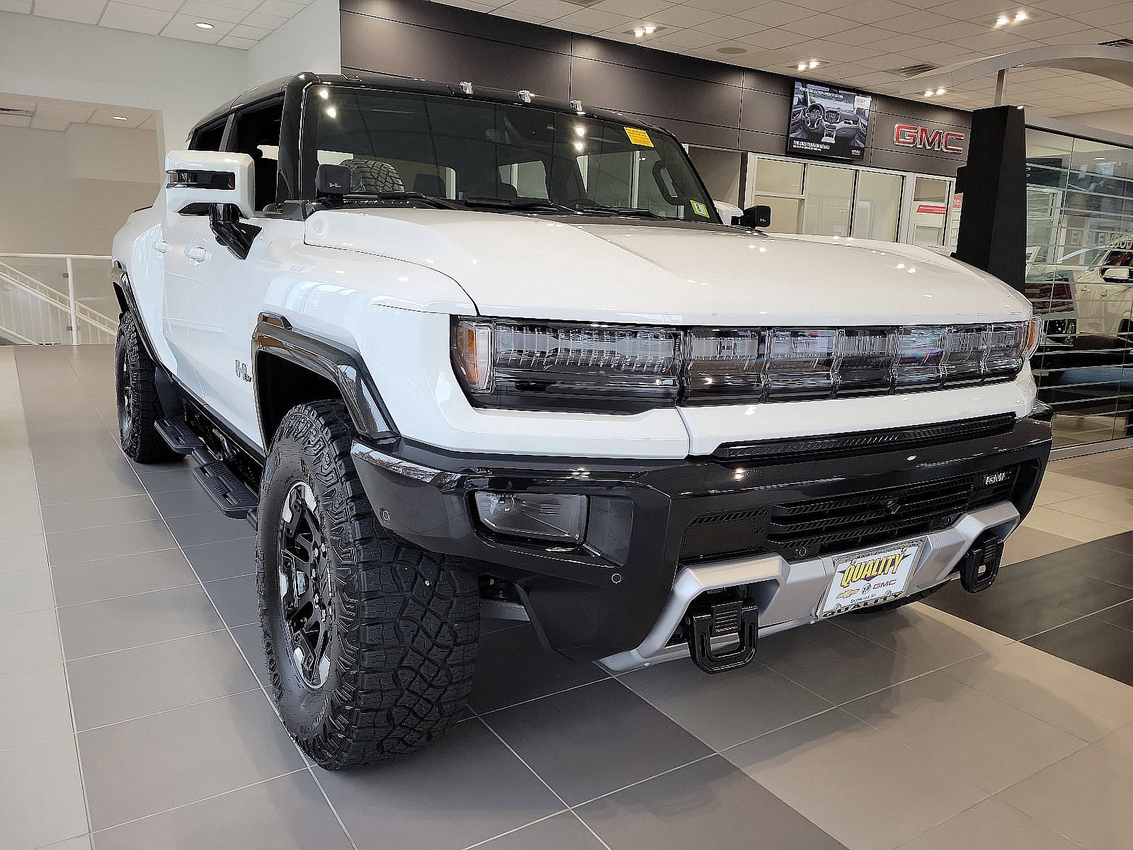 Used 2023 GMC HUMMER EV Edition 1 with VIN 1GT40FDA3PU100202 for sale in Englewood, NJ