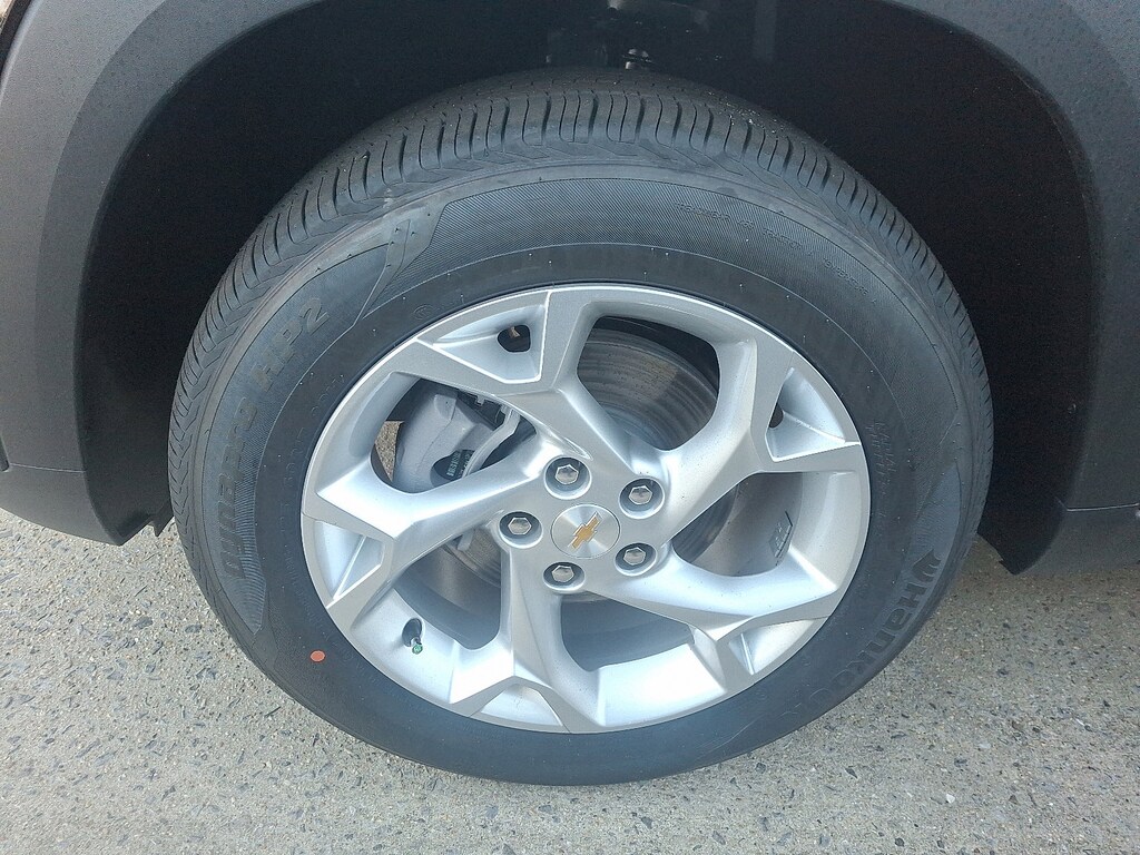 New 2026 Chevrolet Trax LS SUV