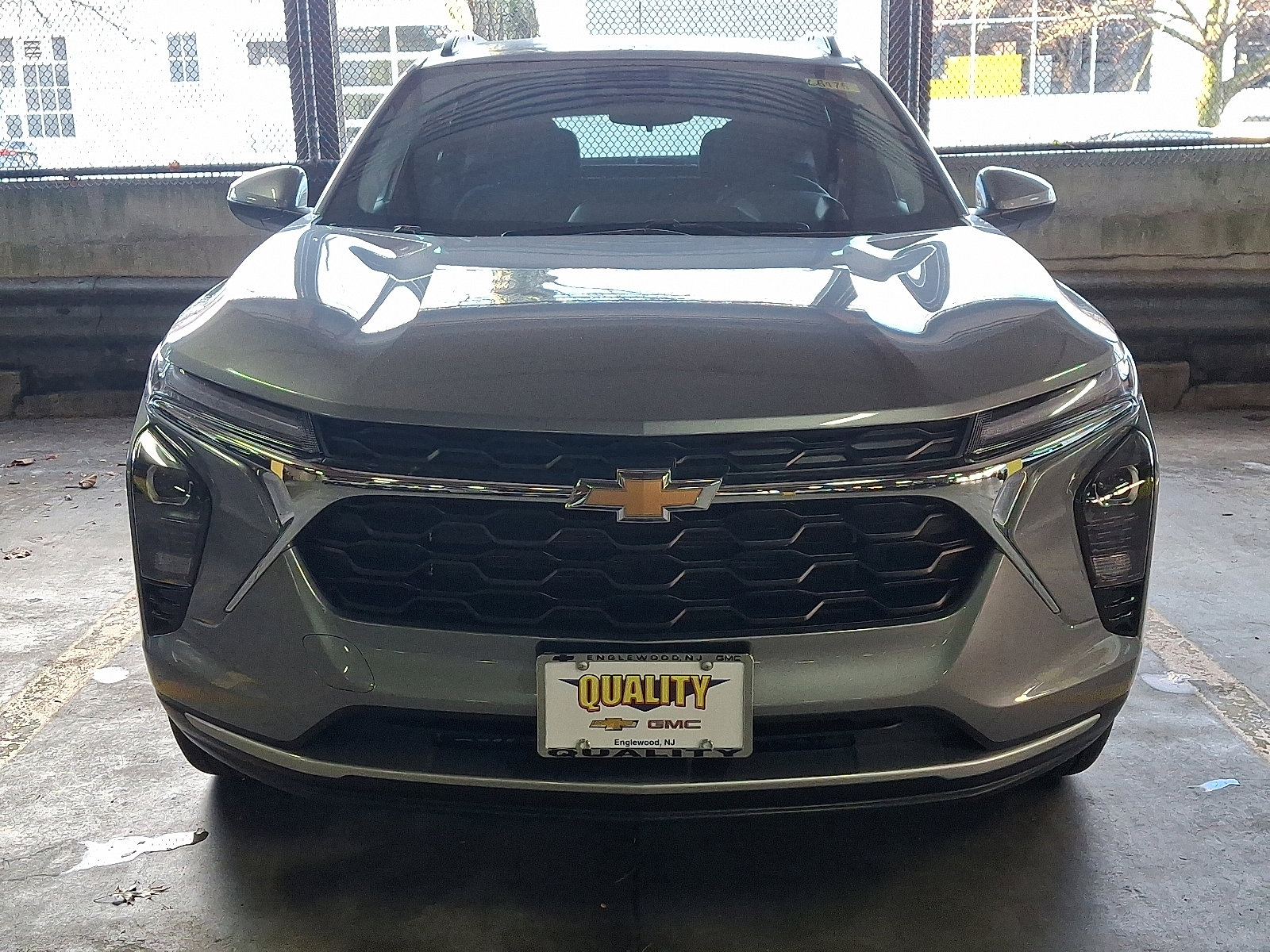 View vehicle photo 2