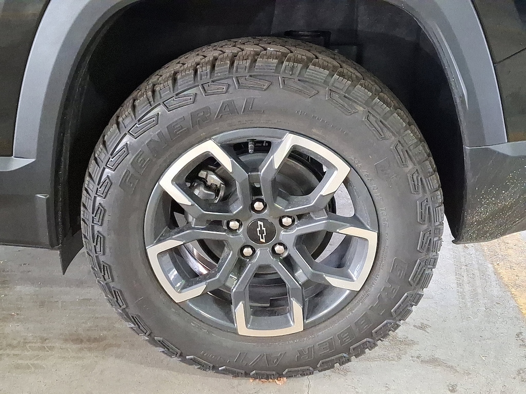 New 2026 Chevrolet Equinox Activ SUV