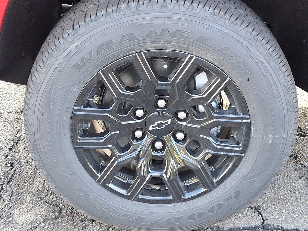 Used 2025 Chevrolet Colorado WT/LT Truck