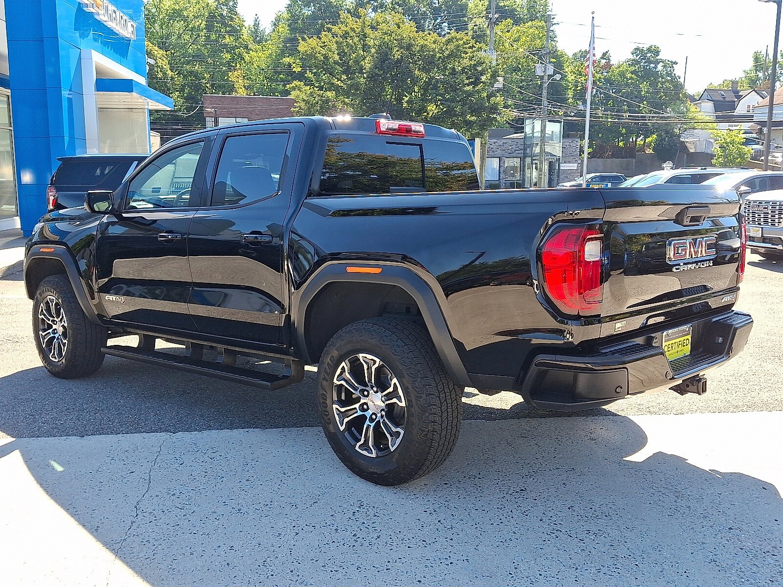 2024 Gmc Canyon AT4 photo 3