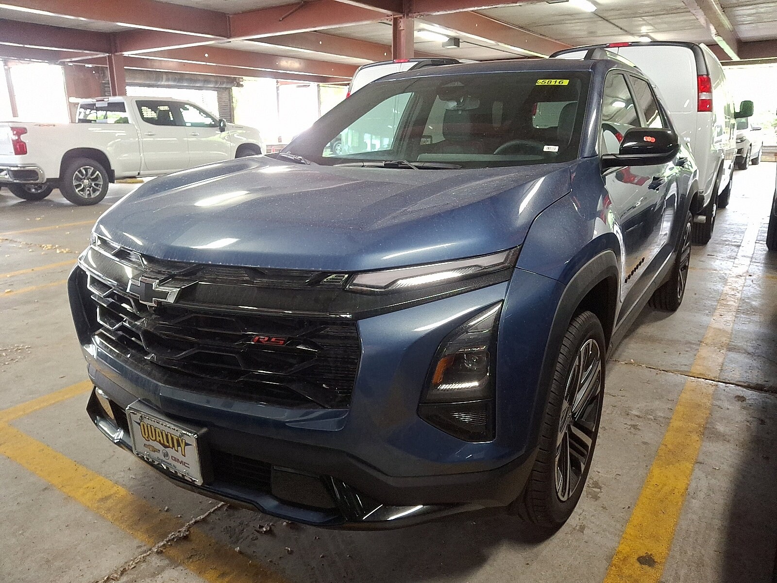 2026 Chevrolet Equinox RS photo 2