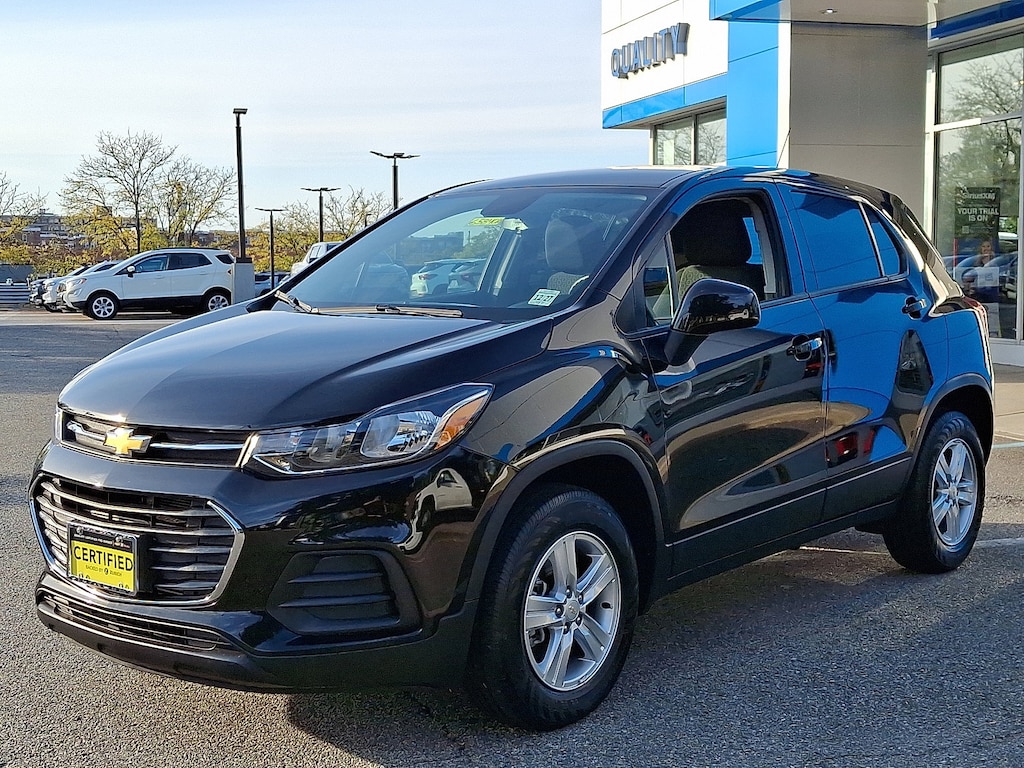 Used 2022 Chevrolet Trax LS SUV