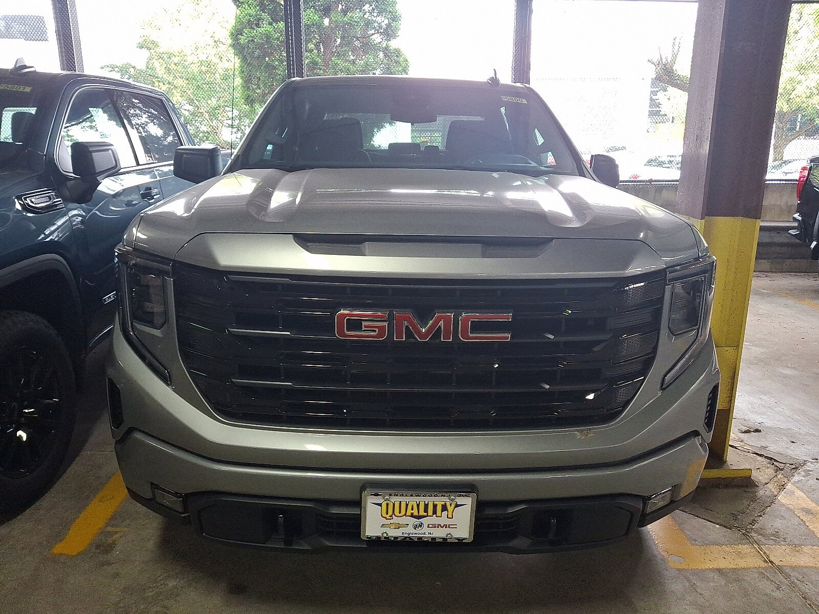 2025 Gmc Sierra 1500 Elevation photo 3