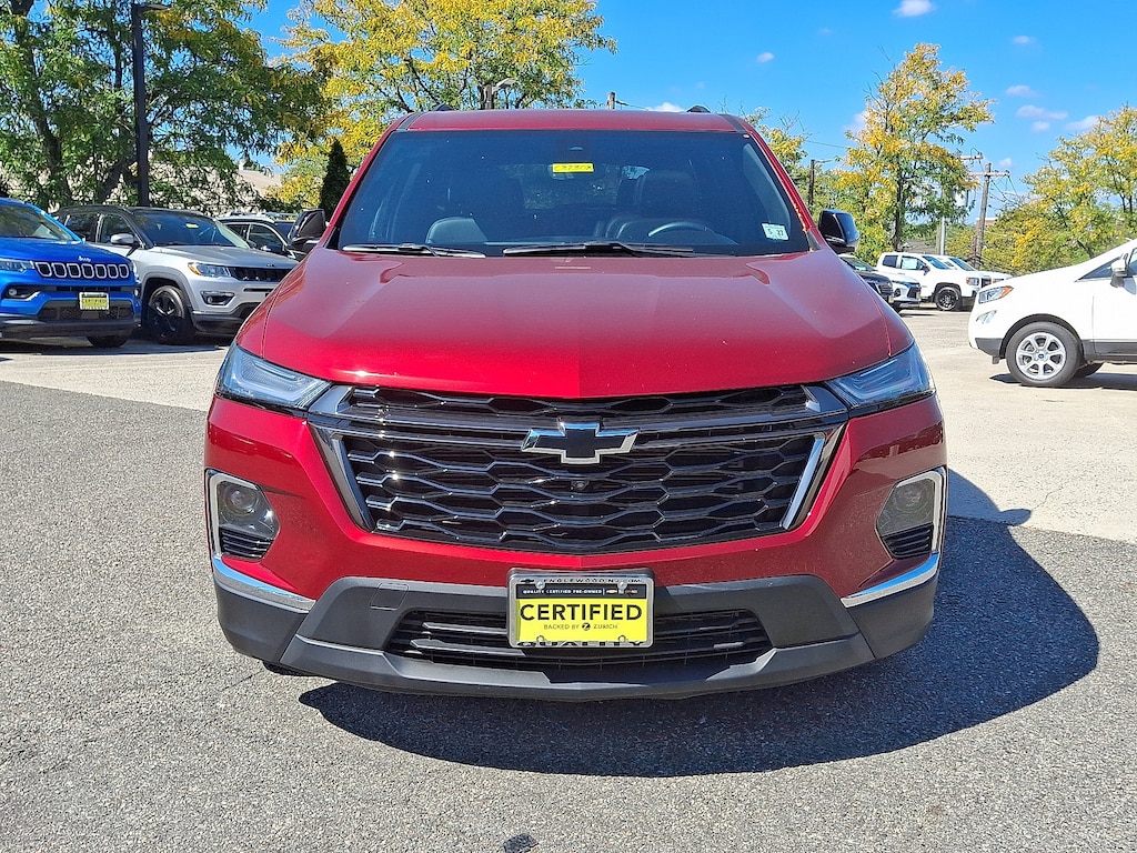 Used 2022 Chevrolet Traverse LT Leather SUV