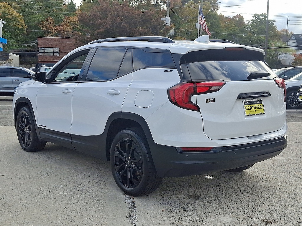 Used 2020 GMC Terrain SLE SUV